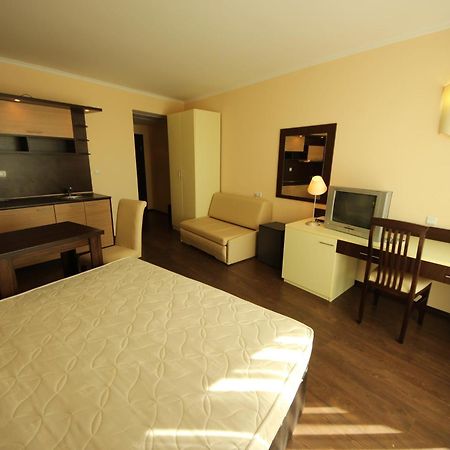 Menada Apartments In Grand Hotel Sveti Vlas Phòng bức ảnh