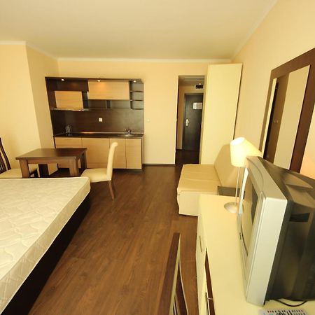 Menada Apartments In Grand Hotel Sveti Vlas Phòng bức ảnh