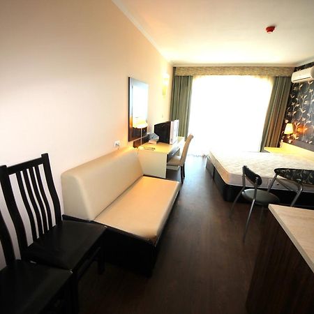 Menada Apartments In Grand Hotel Sveti Vlas Phòng bức ảnh